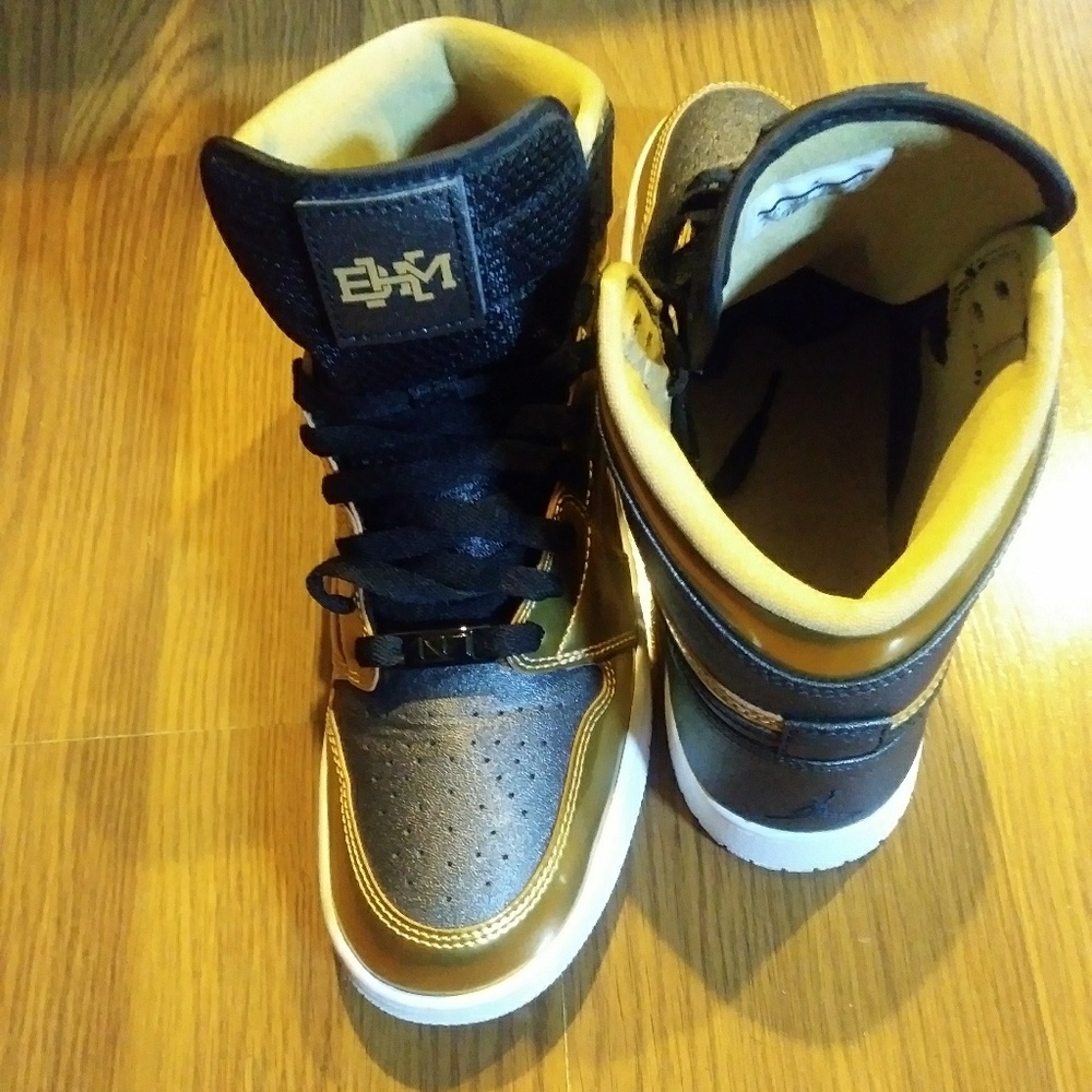 Jordan 1 retro BHM (GS) 2017
